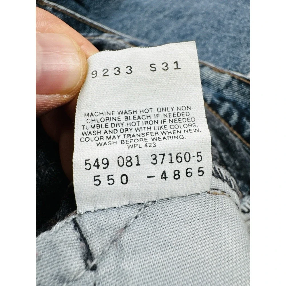 Vintage Levi's 550 Relaxed Fit Jeans 34x34 USA Made Stonewash Denim